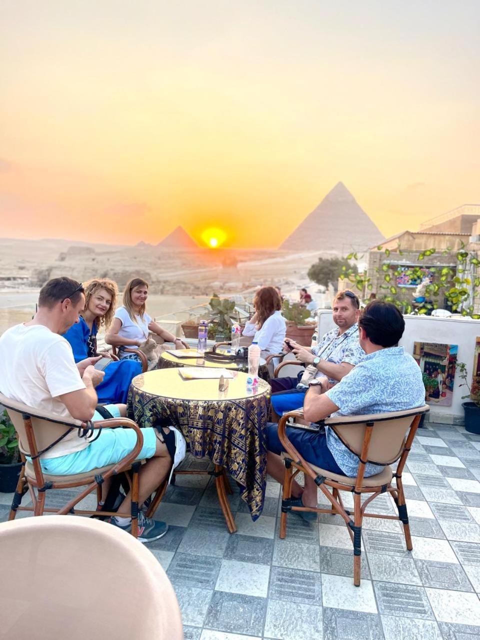 Queen Cleopatra Pyramids View Kafret el-Gabal Exterior foto